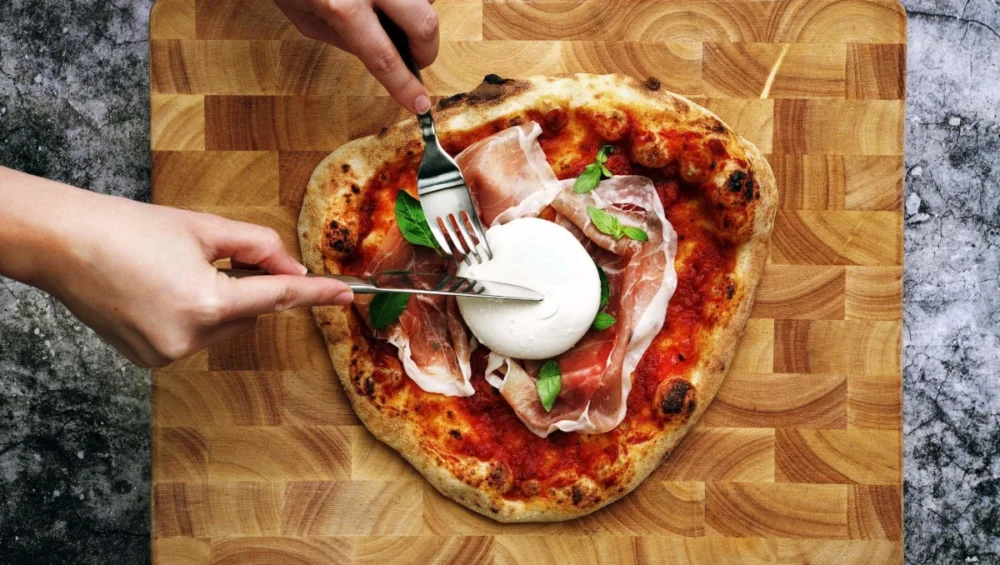 burrata pizza
